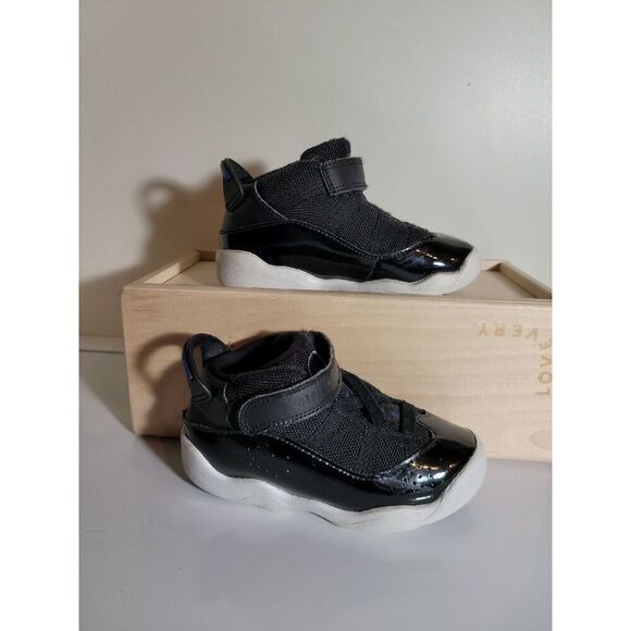 JORDAN 6 RINGS BLACK/WHITE Size 9C - Picture 1 of 5
